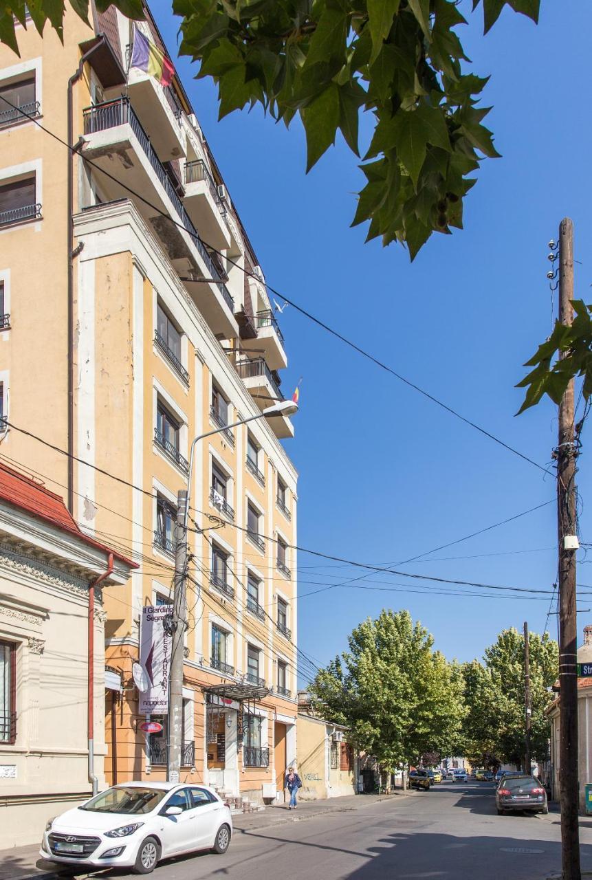 One Love Metropolitan Apartment Boekarest Buitenkant foto