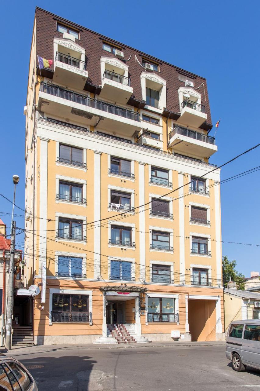 One Love Metropolitan Apartment Boekarest Buitenkant foto